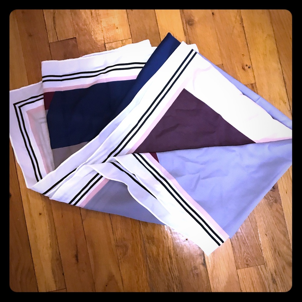 Scarf, wrap